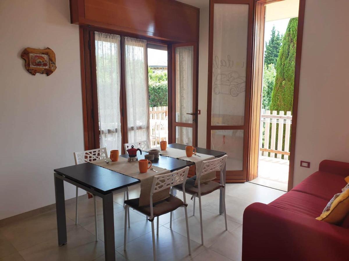 Al Girasole Appartement Peschiera del Garda Buitenkant foto