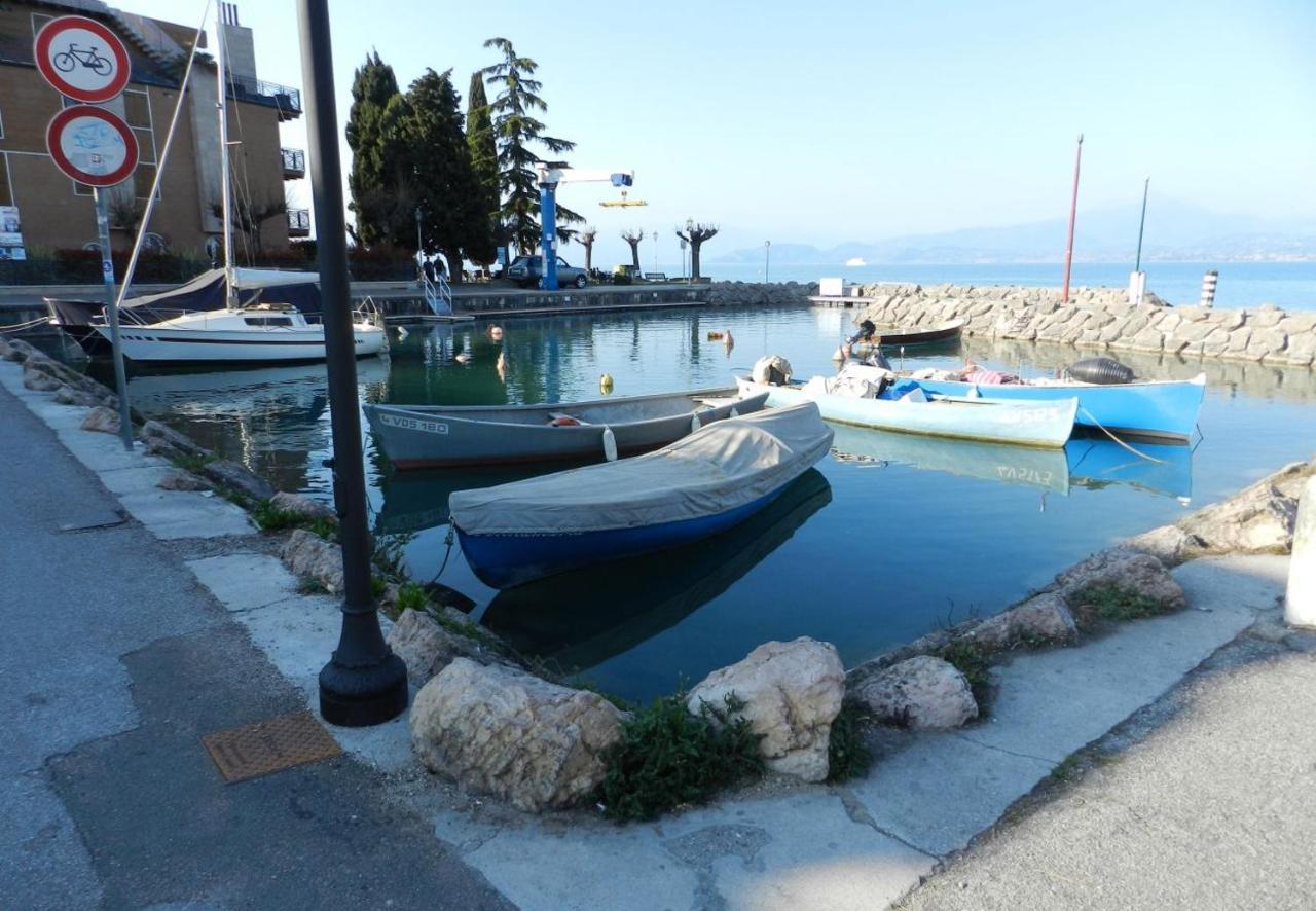 Al Girasole Appartement Peschiera del Garda Buitenkant foto