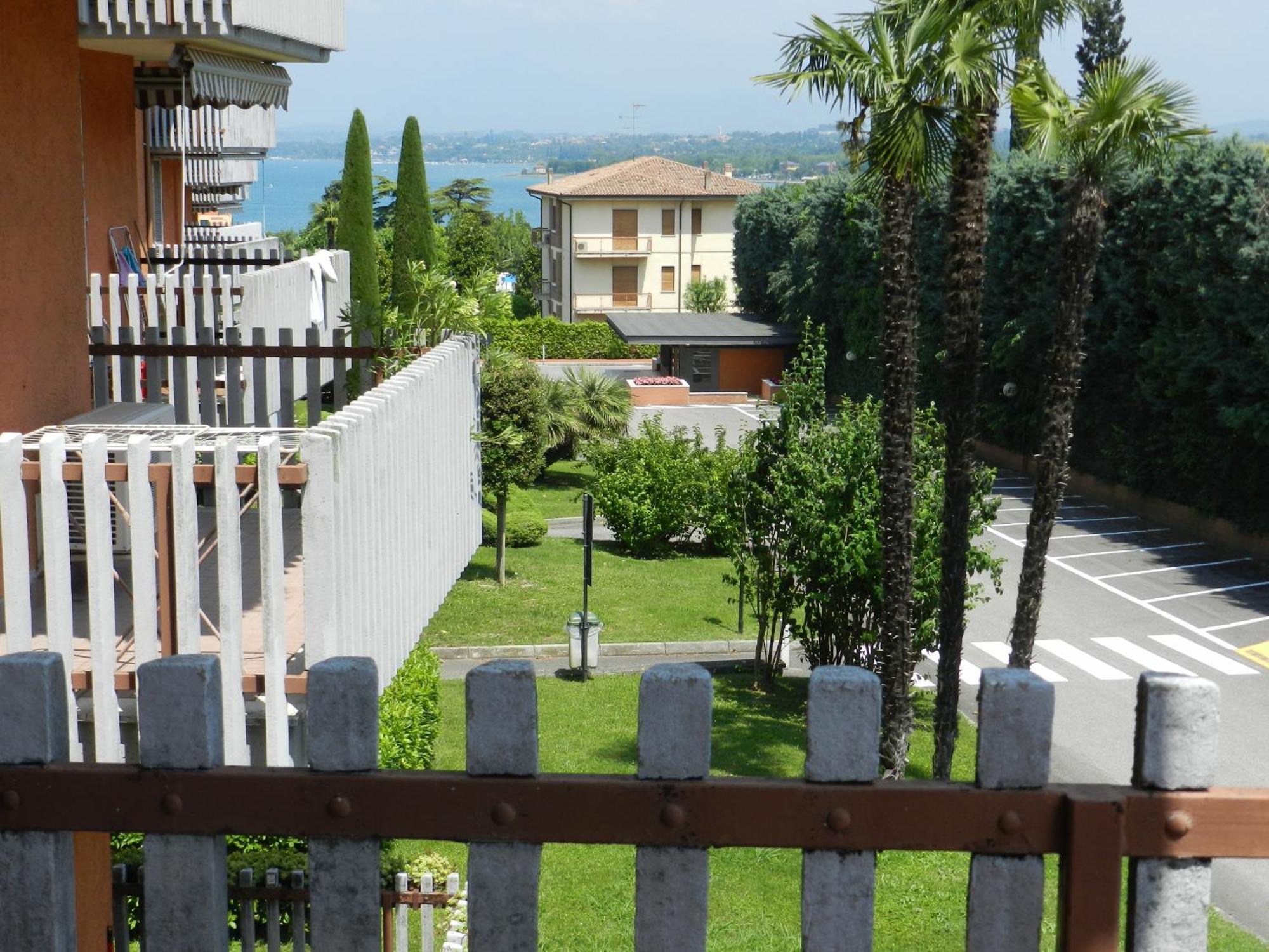 Al Girasole Appartement Peschiera del Garda Buitenkant foto