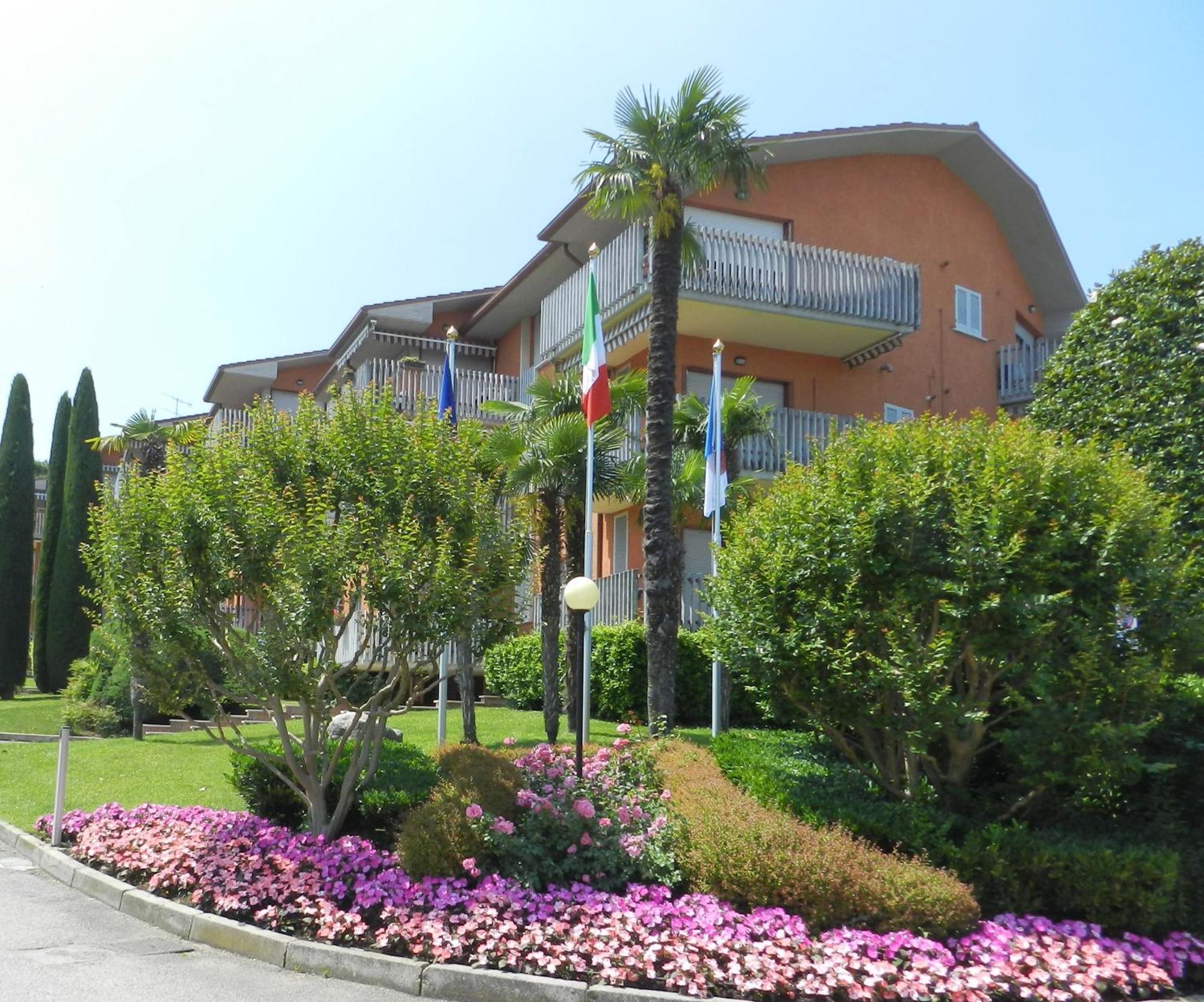 Al Girasole Appartement Peschiera del Garda Buitenkant foto